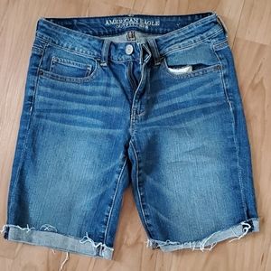 American Eagle Jean Bermuda Shorts | Size 8